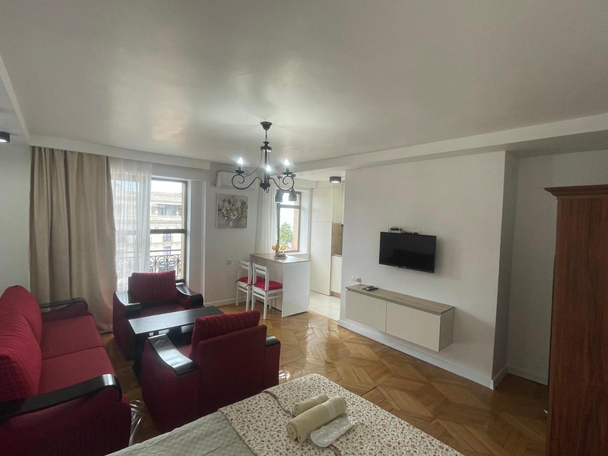 Apartment 2 Minutes From The Sea Batumi Zewnętrze zdjęcie