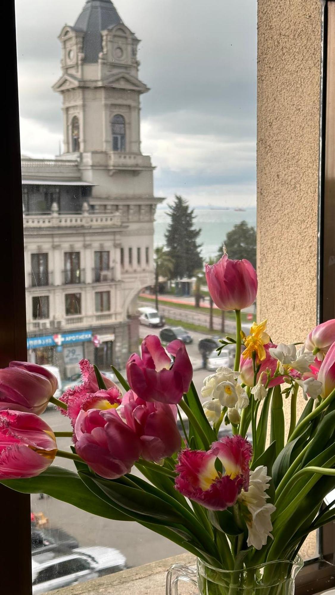 Apartment 2 Minutes From The Sea Batumi Zewnętrze zdjęcie