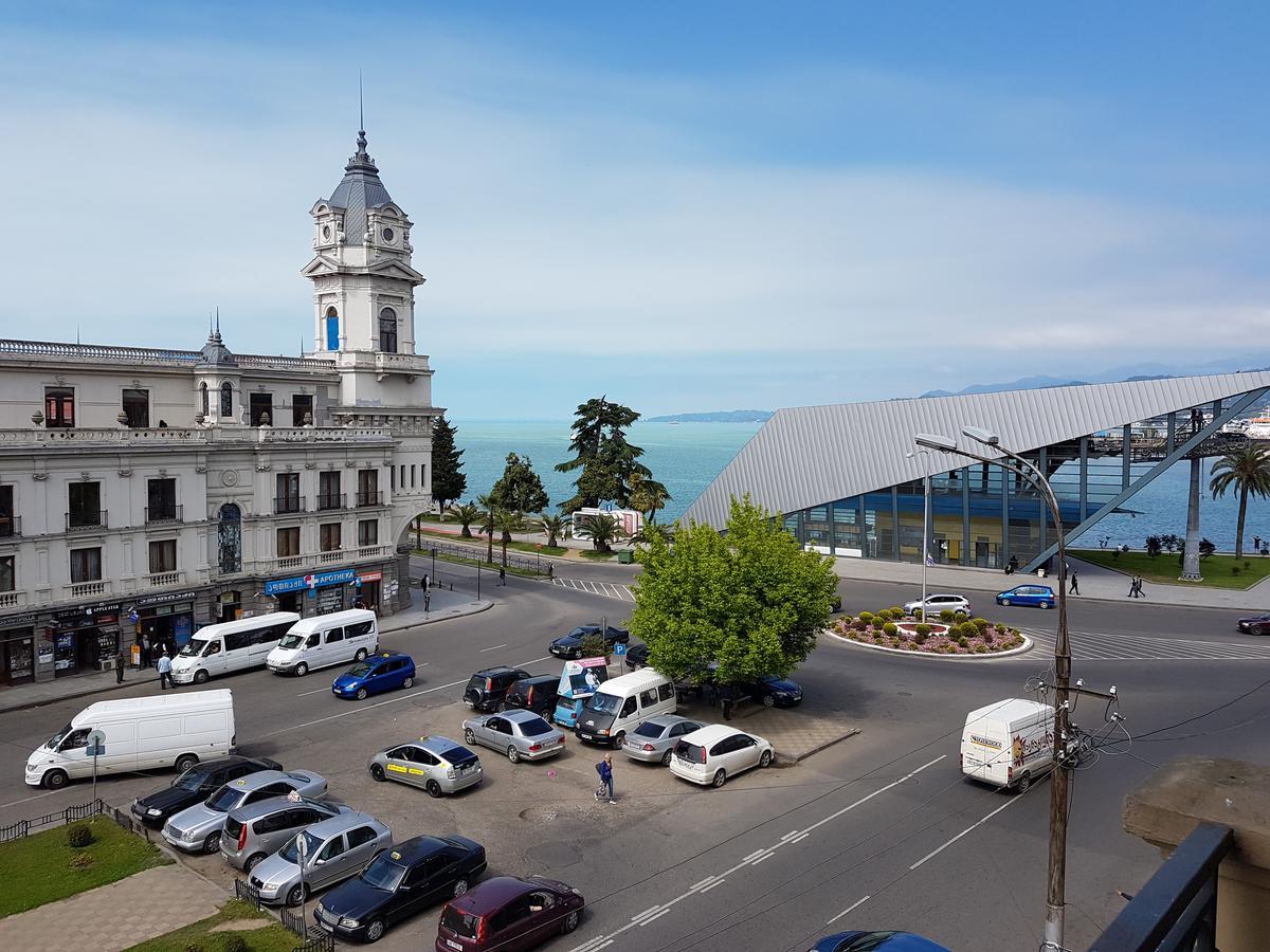 Apartment 2 Minutes From The Sea Batumi Zewnętrze zdjęcie